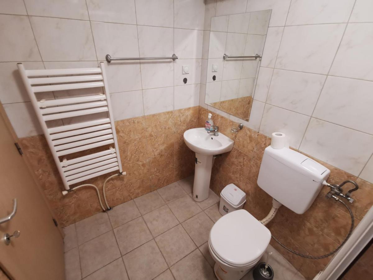 Апартаменты Zagrebska Flat Скопье Экстерьер фото